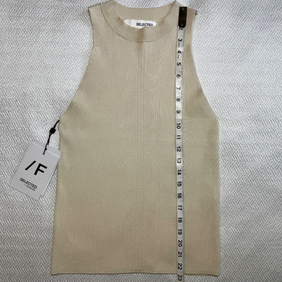 NWT Selected Femme SLFSOLINA KNIT TOP NOOS Sleeveless top Size M Birch Cream - Picture 10 of 14